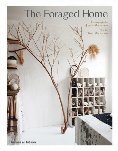 The foraged home  Cover Image